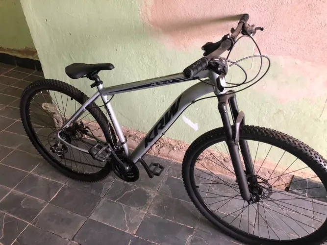 Bicicleta aro 29 quadro 19 polegadas 