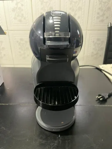 Cafeteira Arno Dolce Gusto Mini Me 2 Preta com Caixa Original