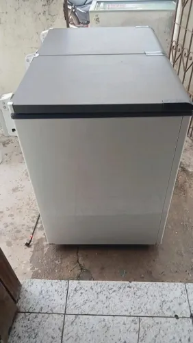 Freezer Esmaltec ECH350