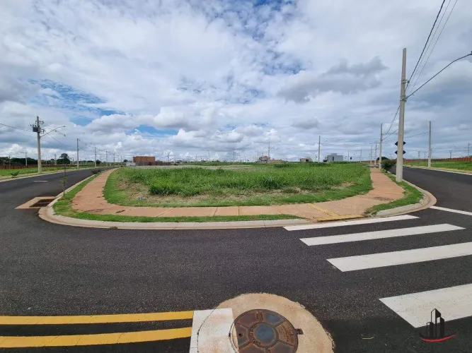 Terrenos à venda, 2 Lotes de esquina em condomínio fechado, DAMHA FIT, Uberaba-MG área to