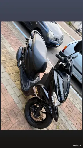 Yamaha Fluo 125 ABS 2024 - Apenas 14k km | Doc OK | Smart Key + Reserva + Manual