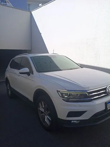 Volkswagen Tiguan Allspac Comf 250 TSI 1.4 Flex 2020