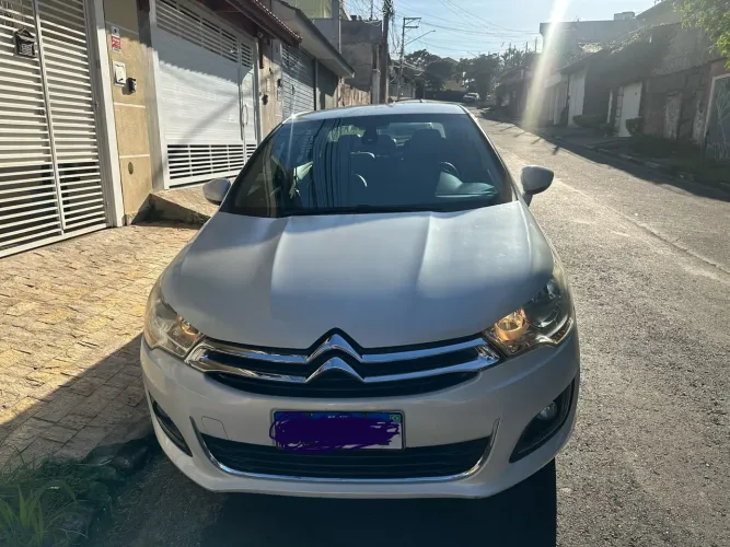 Citroen C4 Lounge Tendance 1.6 Turbo 4P AUT 2015