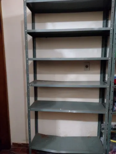 Prateleira 1 por 200,00 ou 2 por 350,00