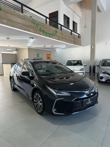 Toyota Corolla Altis Prem. Hybrid 1.8 Flex AUT