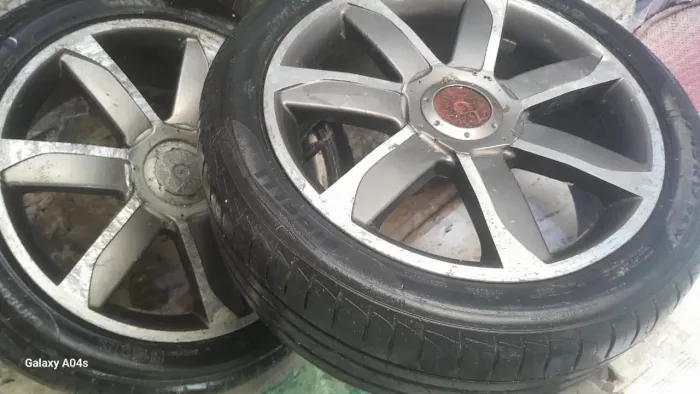 4 Pneus Pirelli 
