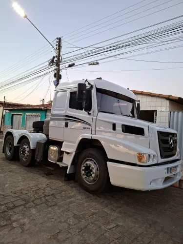 Mercedes 1635
