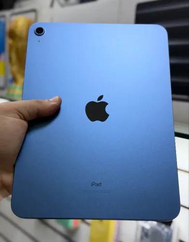 Ipad 10 ª geração 64gb saude da bateria 97% LOJA FÍSICA com carregador original ( 64 gb )