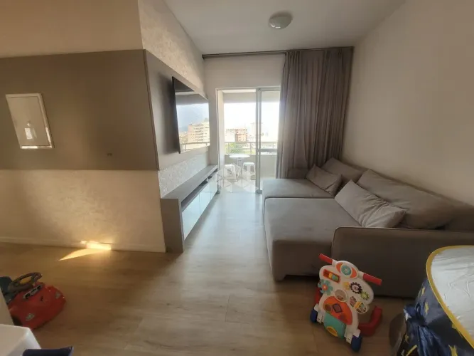 APARTAMENTO 3 QUARTOS, COM SUÍTE SACADA COM CHURRASQUEIRA E 2 VAGAS NO ESTREITO FLORIANÓPO