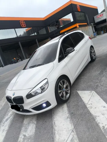 BMW 225I Active Tourer Sport 2.0 TB Aut. 2015