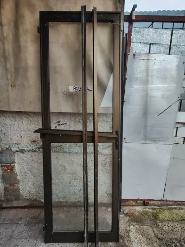 PORTA de Alumínio com VIDROS 80x2,26
