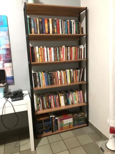 estante para livros de alta qualidade 