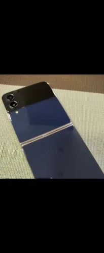 Z Flip 4 