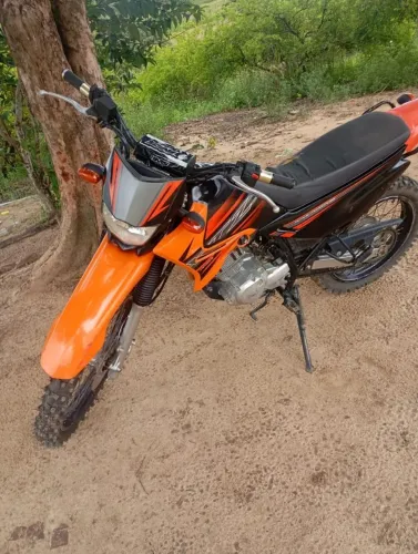 XTZ 125 ano 2016.