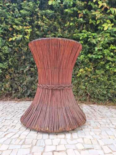 Mesa Maugrion vintage base vime bambu pé de