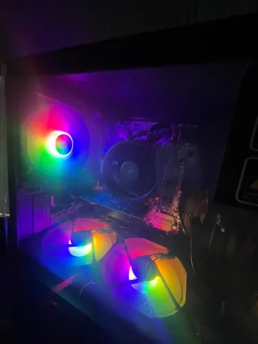 CPU gamer para jogos Ryzen5 3600 16RAM ssd 248 placa de vídeo gt705 2gb placa-mãe A520M E