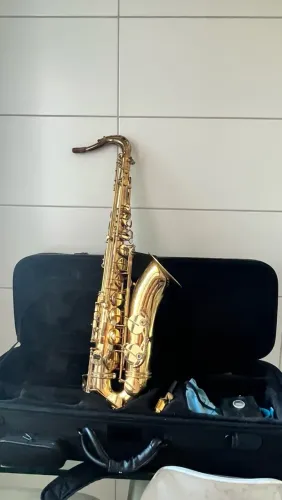 Saxofone Tenor Júpiter 789