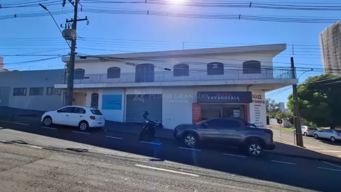 Apartamento Sobreloja em Maringá