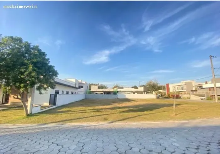Terreno em Condomínio para Venda em Mogi das Cruzes, Botujuru