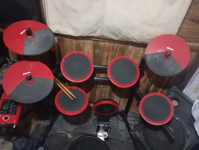 bateria eletrônica D drums