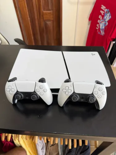Ps5 Slim 825Gb 2 controles e jogos