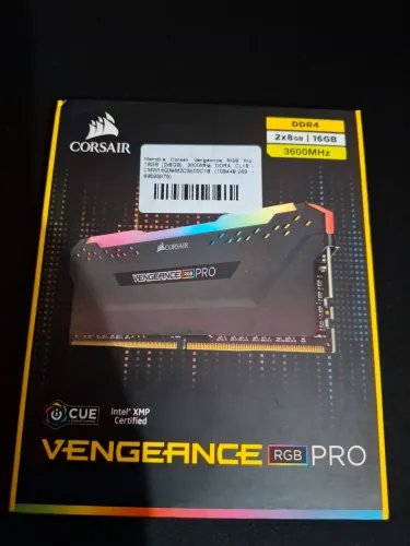 Memória Corsair Vengeance RGB Pro, 16GB (2×8GB), 3600MHZ, DDR4