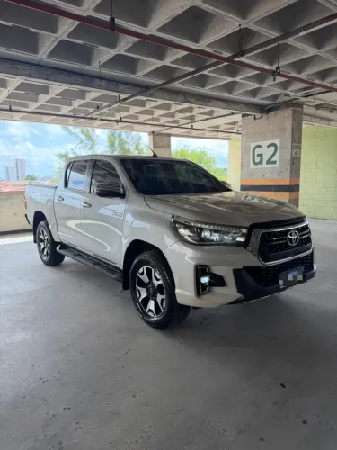 Toyota Hilux CD SRX 4X4 2.8 TDI 16V Diesel Aut. 2020