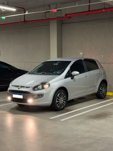 Fiat Punto Essence SP 1.6 Flex 16V 5P 2016