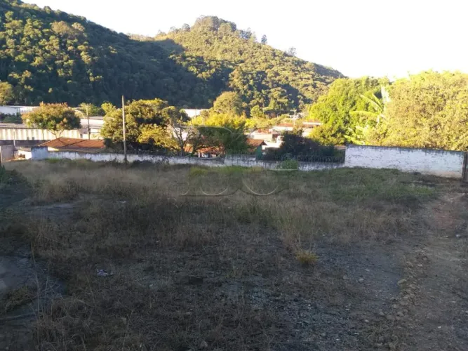 50732 - Terrenos/Padrão - Misto - No bairro Dom Bosco Poços de Caldas - MG | Zona Leste