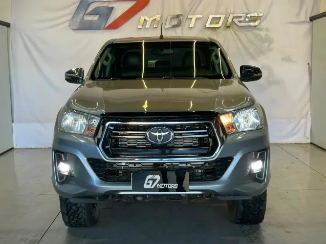 Toyota Hilux CD SRV 4X4 2.8 TDI Diesel Aut. 2019