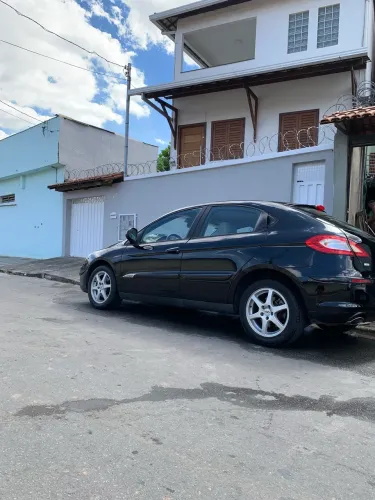 Chery Cielo 1.6 16V 119cv 5P 2012