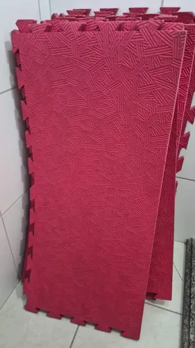 Tatames em EVA Vermelhos Encaixáveis