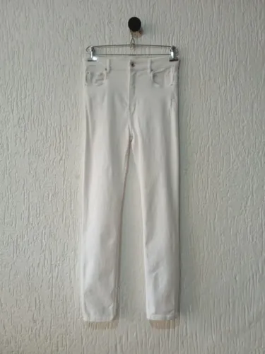 calça zara trafaluc denim wear branca feminina tam 32