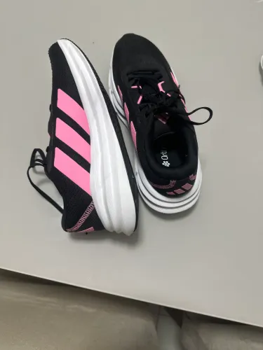 TÊNIS DE CORRIDA GALAXY 7 FEMININO 