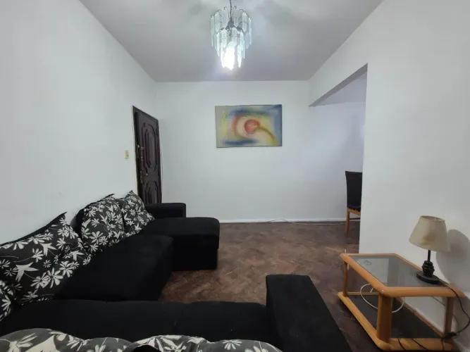 Apartamento para alugar na Rua Macedo Sobrinho, Humaitá, Rio de Janeiro - RJ