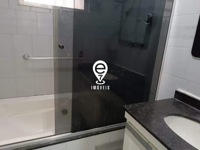 Casa residencial à venda com 4 quartos na Vila Guarani, São Paulo