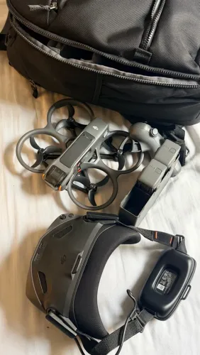 DJI Avata 2 Fly More Combo - Zero Uso - 3 Baterias + Goggles 3.