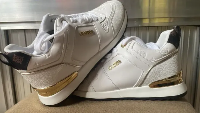 TENIS GUESS SNEAKER FEMININO KADLIN TAMANHO 7M (36BRASIL)VENDO SOMENTE COM RETIRADA