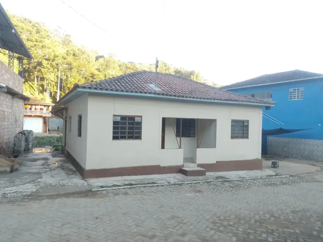 Vendo ou troco casa Morangal