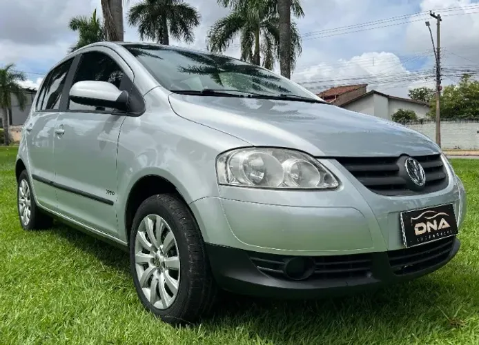 Volkswagen Fox Plus 1.0mi/ 1.0mi Total Flex 8V 4P 2010