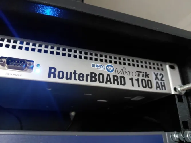 ROUTERBOARD 1100AHX2 CCR MIKROTIK