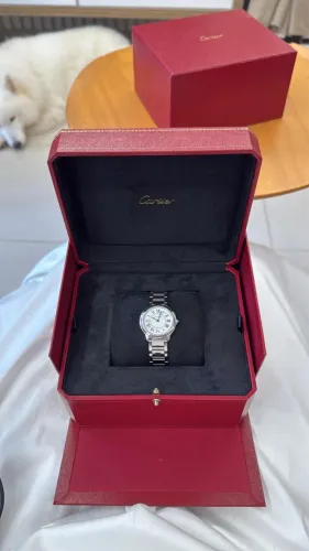 Cartier ronde must