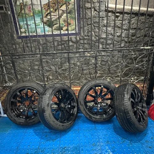 Roda 17 pneus P7 Pirelli zero