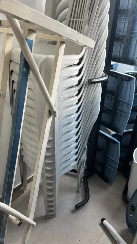 Cadeiras plástico 