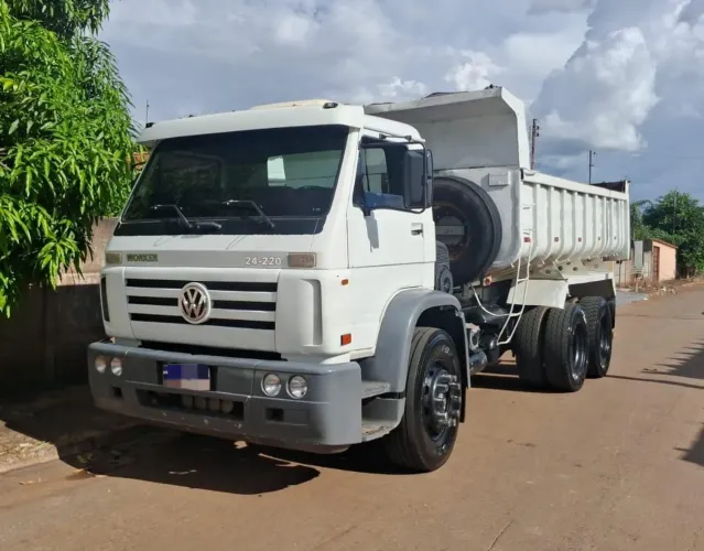 VW 24.220 EURO 3 WORKER