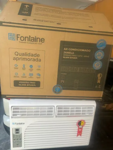 Ar condicionado de Janela 10mil Btus com Controle