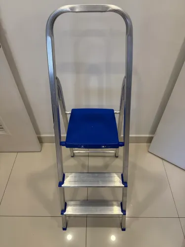 Escada Mor em Alumínio com Plataforma | Suporta 120kg | NOVA