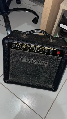 Cubo meteoro guitarra