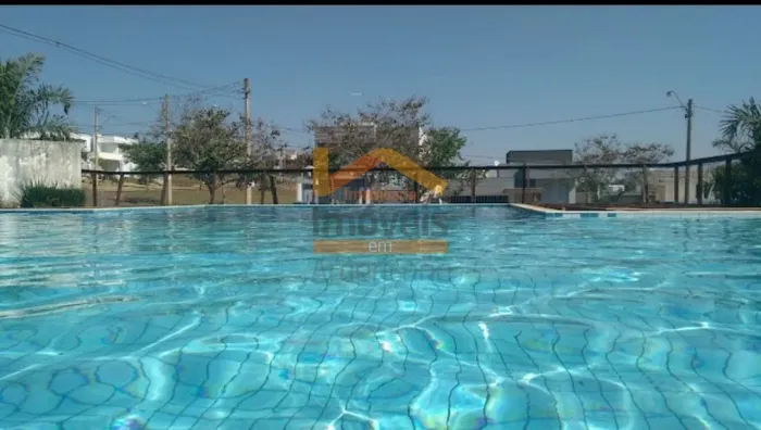 Terreno à venda em condomínio exclusivo no Loteamento Residencial Mac Knight, em Santa Bár