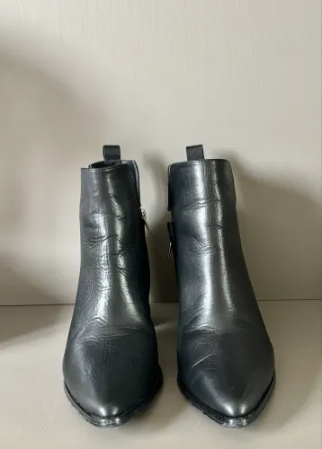 BOTA COURO LIALINE
